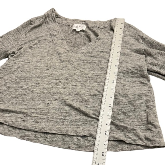 Feel the Piece Terre Jacobs Long Sleeve cropped linen grey sweatshirt XS/S - Picture 7 of 9